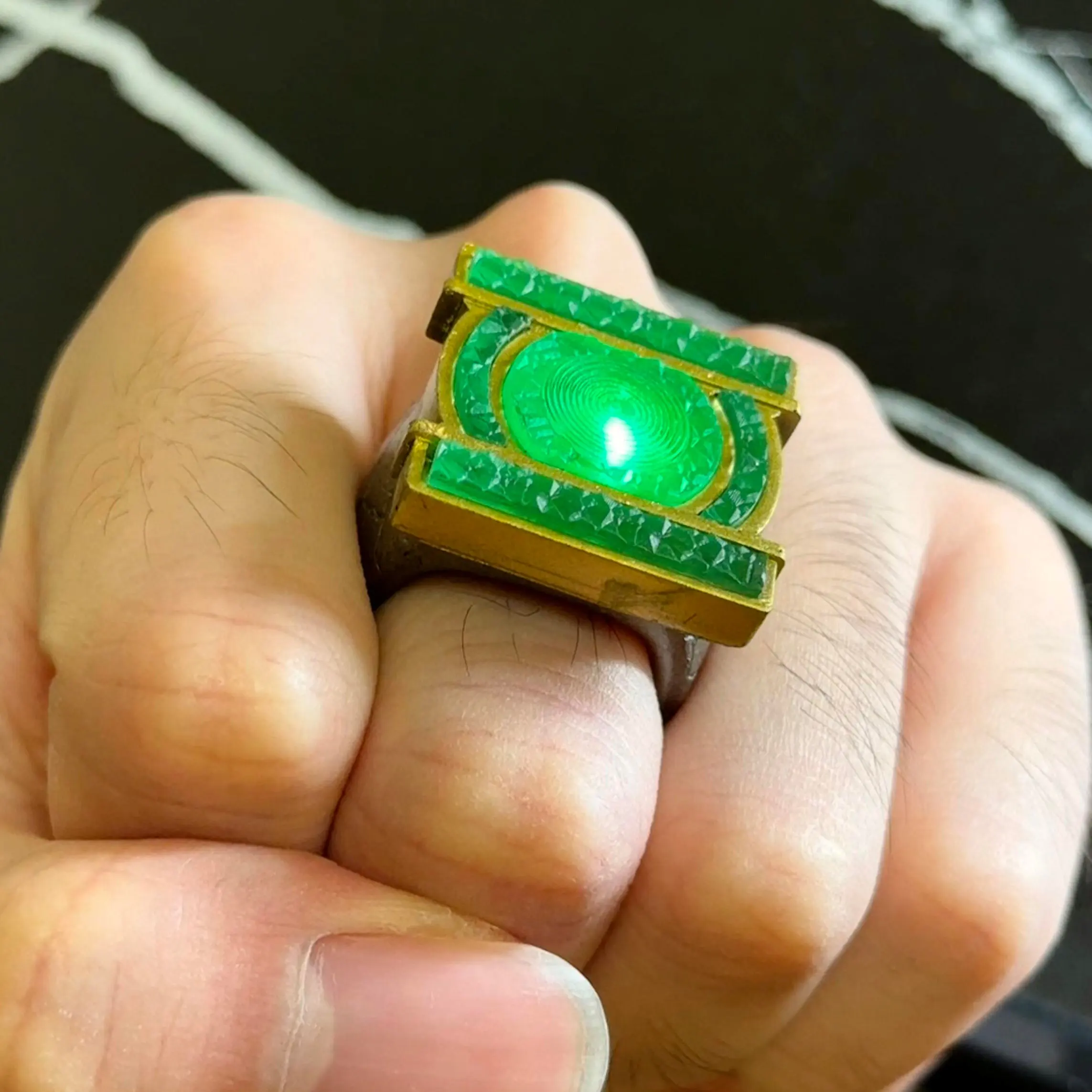 【Disponibile】Anello in metallo - Cosplay Fire Prop recensione e prezzo