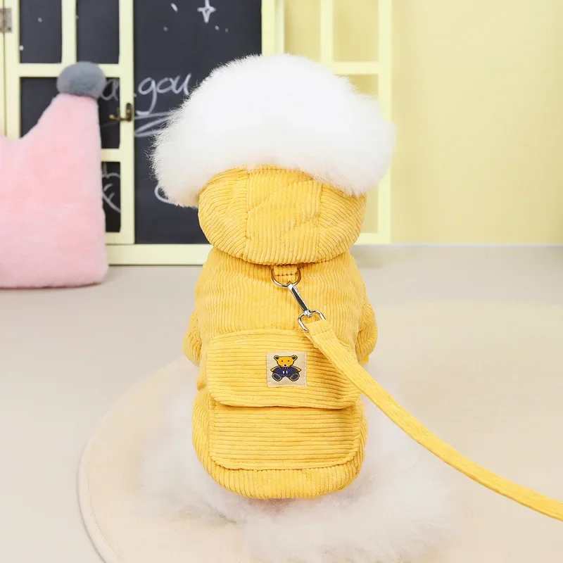 Cappotto per cani in velluto a - D Ring Strap recensione e prezzo
